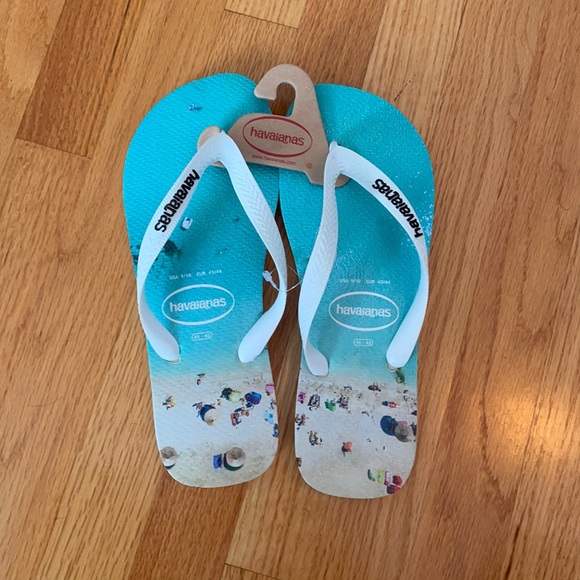 Havaianas Shoes - Havaianas flip flops Beach Scene